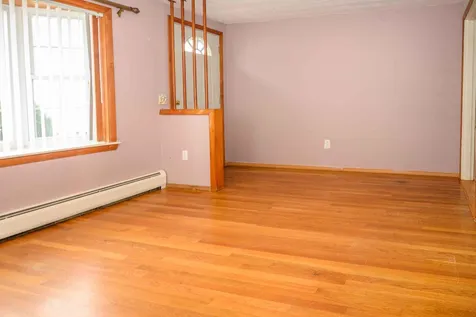 303 Jobin Drive Manchester NH 03103