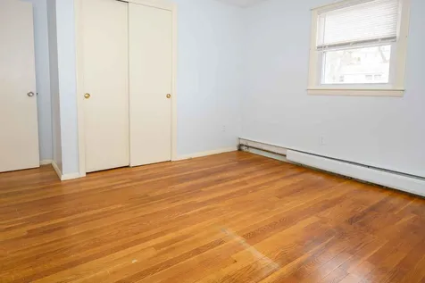 303 Jobin Drive Manchester NH 03103