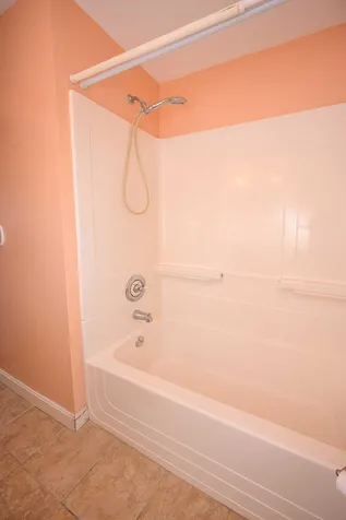 303 Jobin Drive Manchester NH 03103