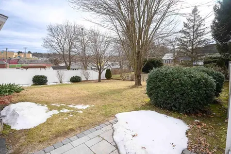303 Jobin Drive Manchester NH 03103