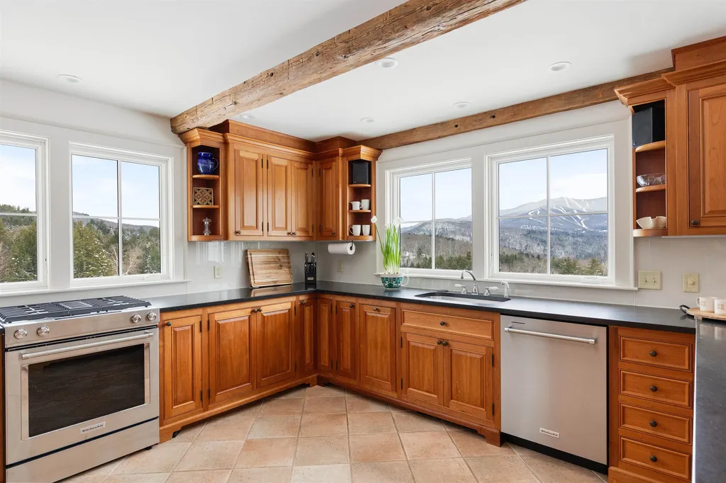 771 Airport Road Warren VT 05674