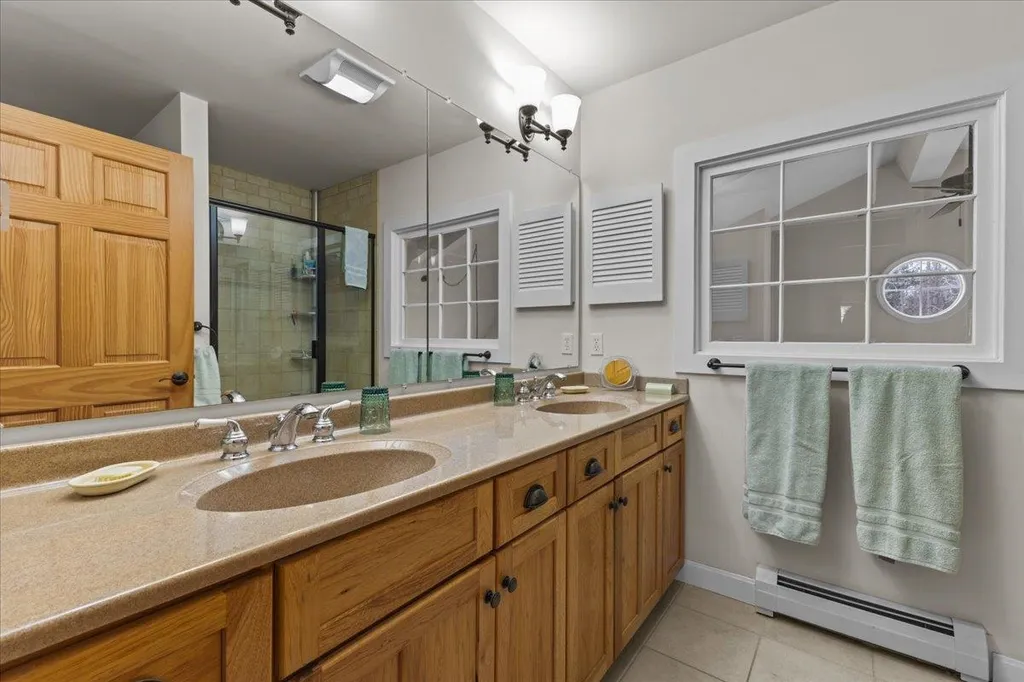 70 Homestead Lane Waterbury VT 05676