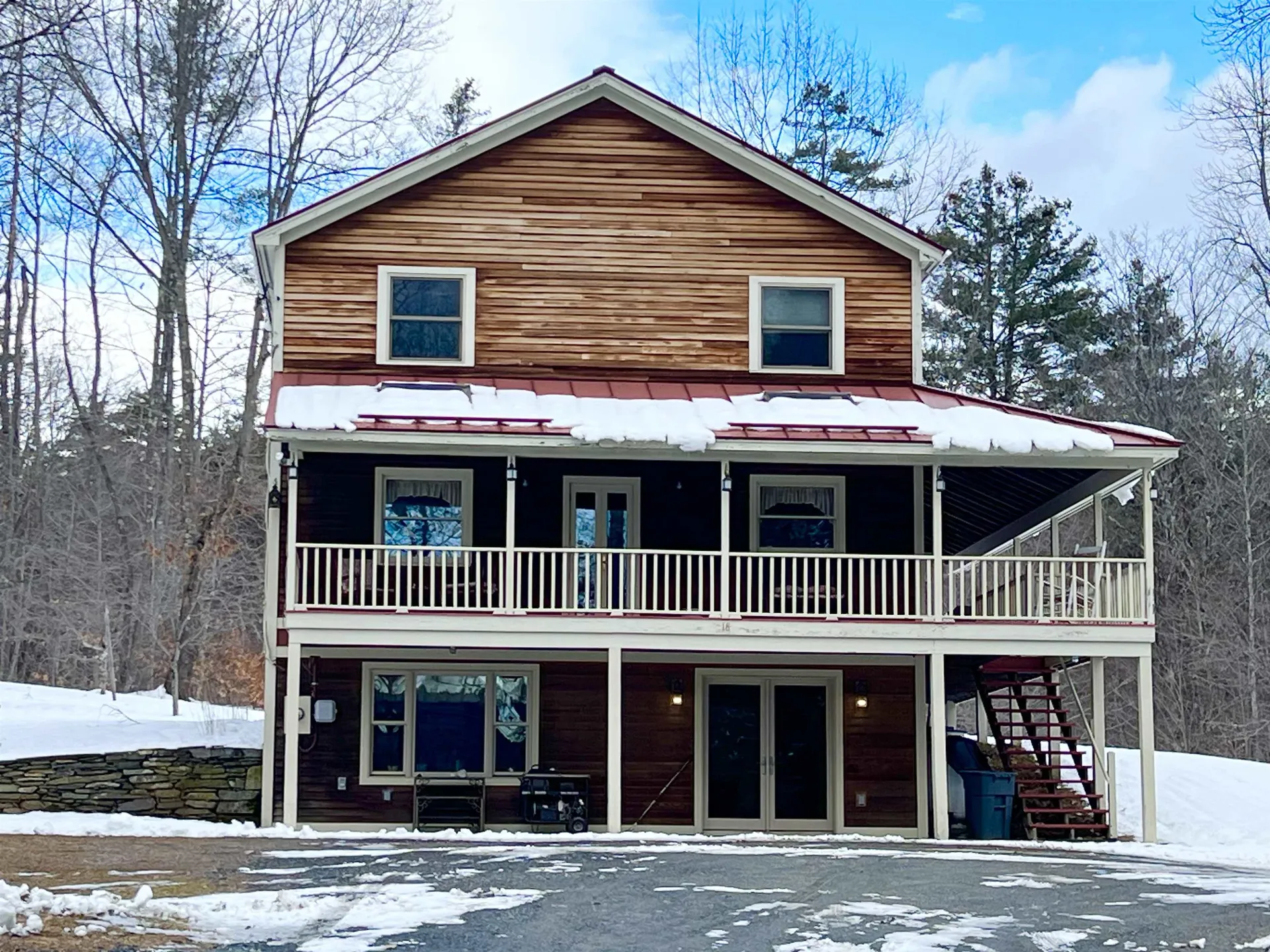 18 Deer Hill Road Newfane VT 05351
