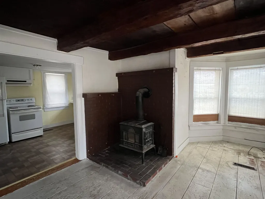 50 Plymouth Street Meredith NH 03253