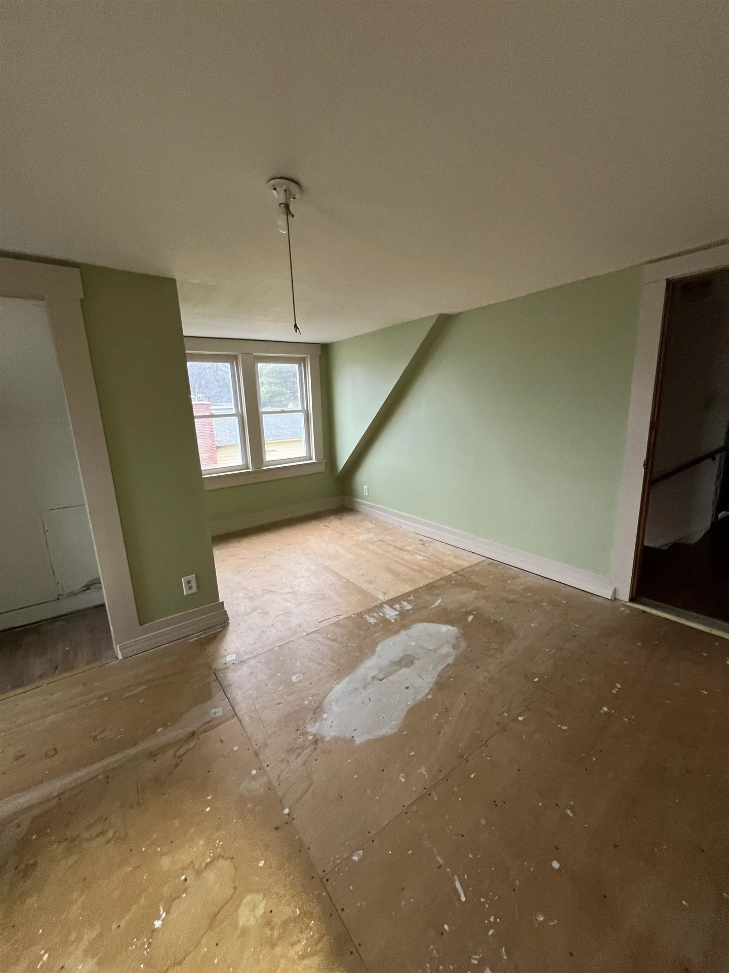 50 Plymouth Street Meredith NH 03253