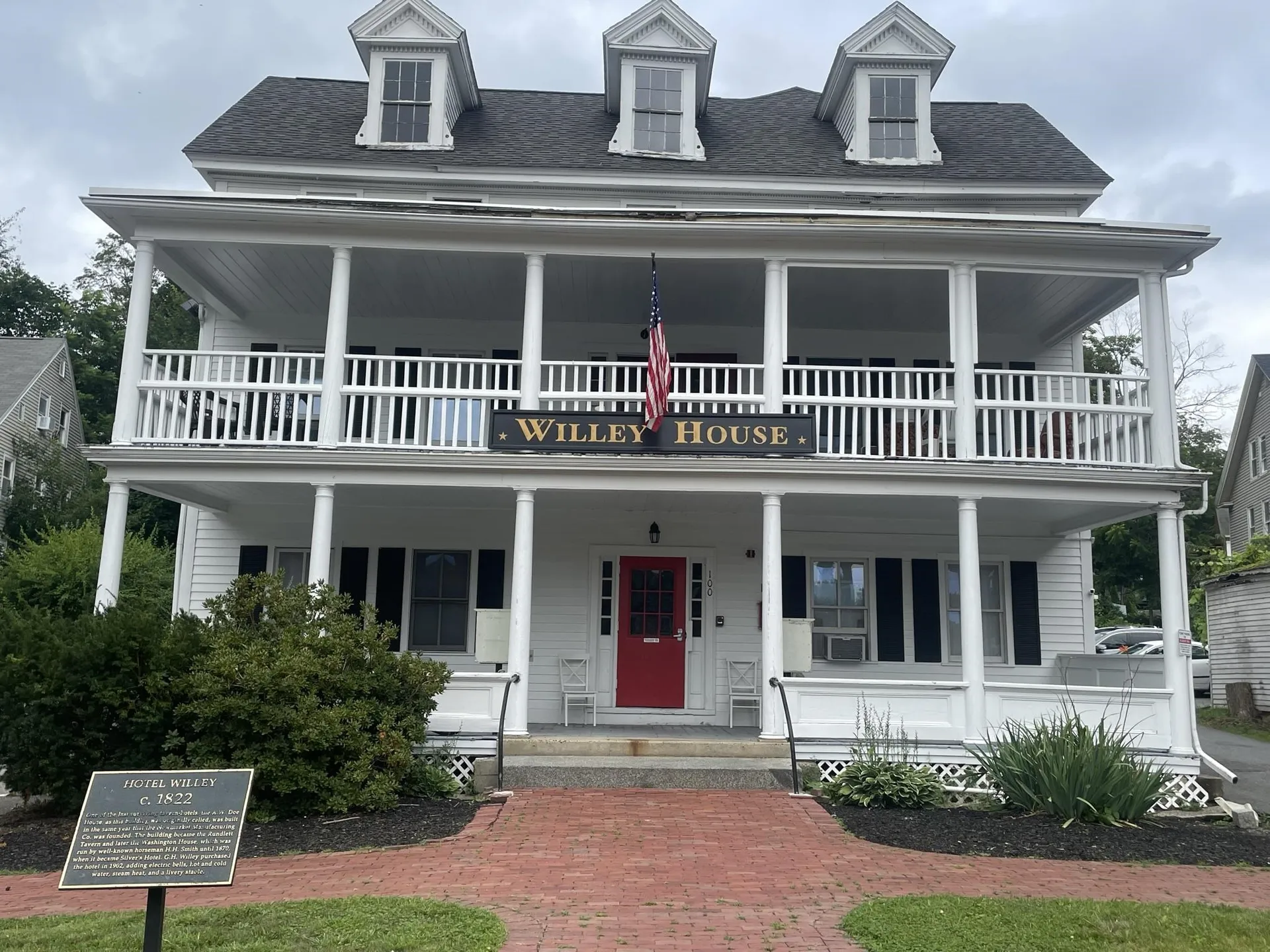 100 Main Street Newmarket NH 03857