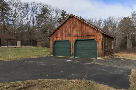 200 Bayside Road Greenland NH 03840-2162