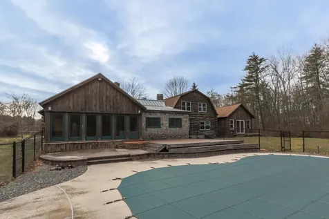 200 Bayside Road Greenland NH 03840-2162