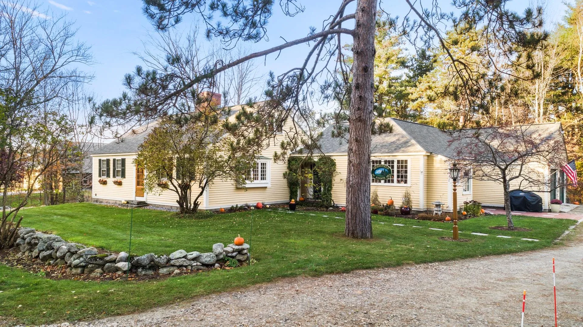 187 Knights Hill Road New London NH 03257