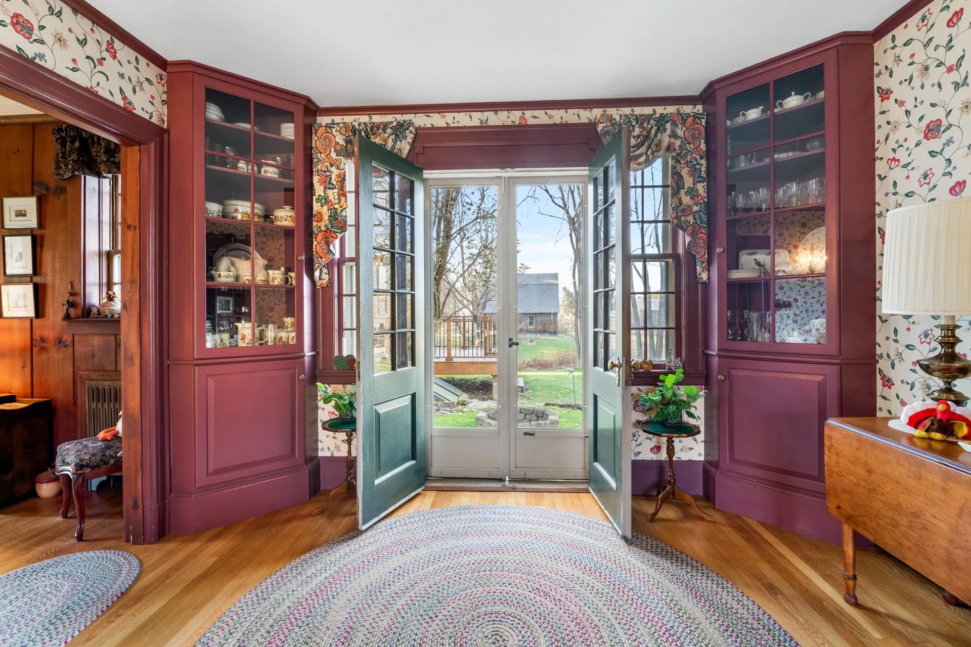 187 Knights Hill Road New London NH 03257
