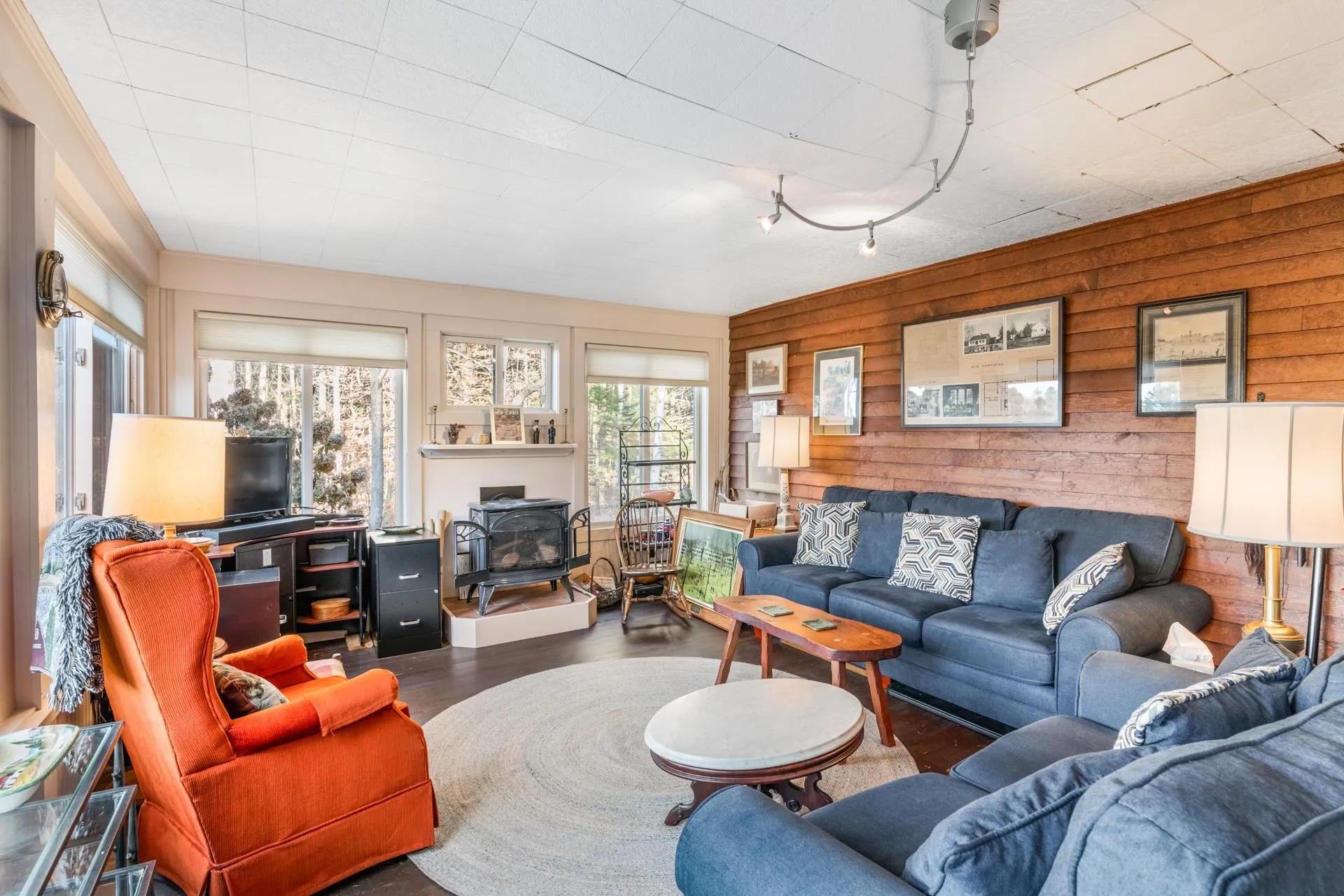 187 Knights Hill Road New London NH 03257