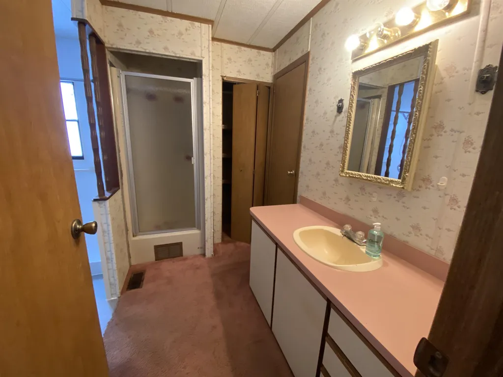 277 West Main Street Hyde Park VT 05655