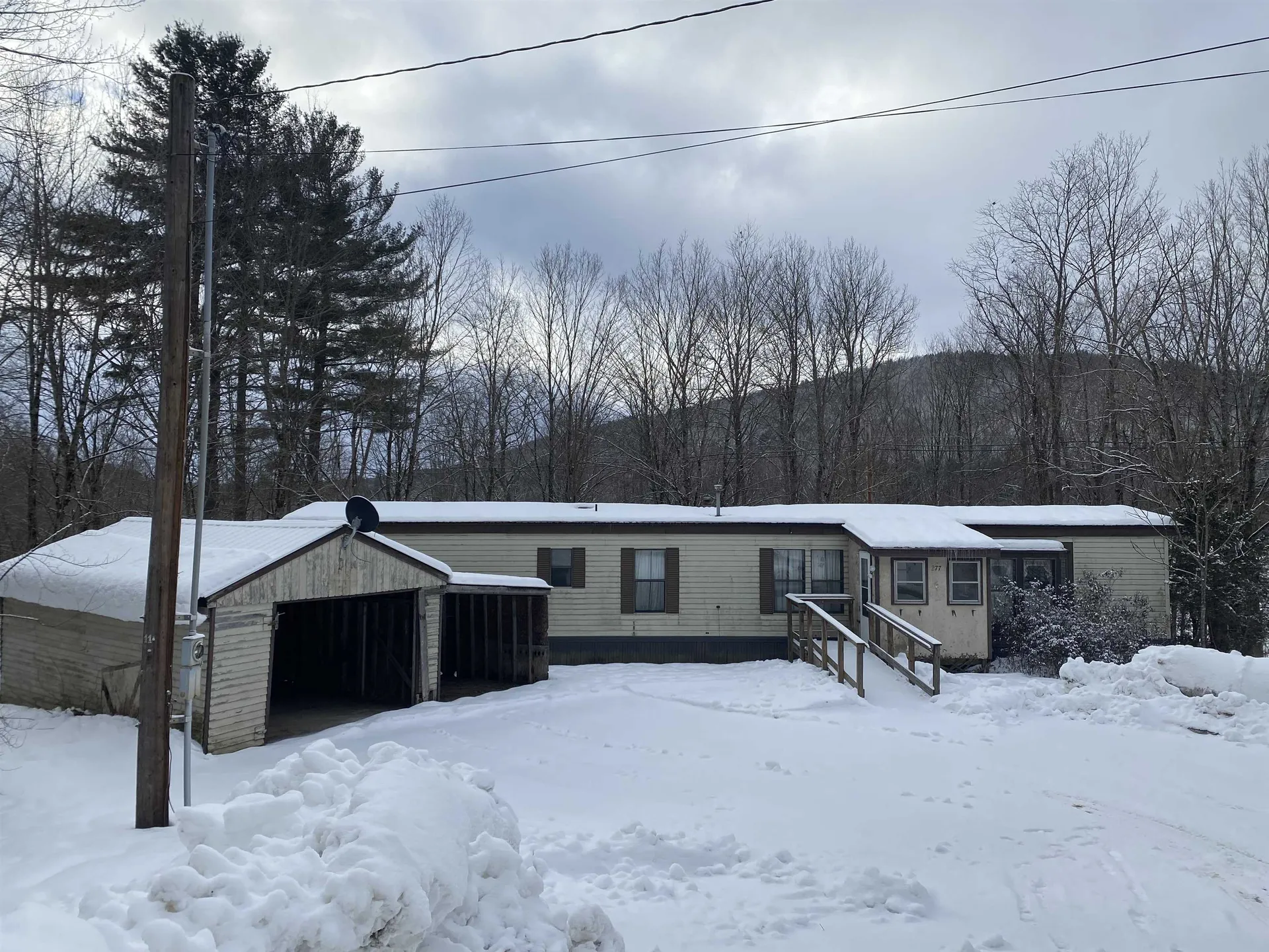 277 West Main Street Hyde Park VT 05655