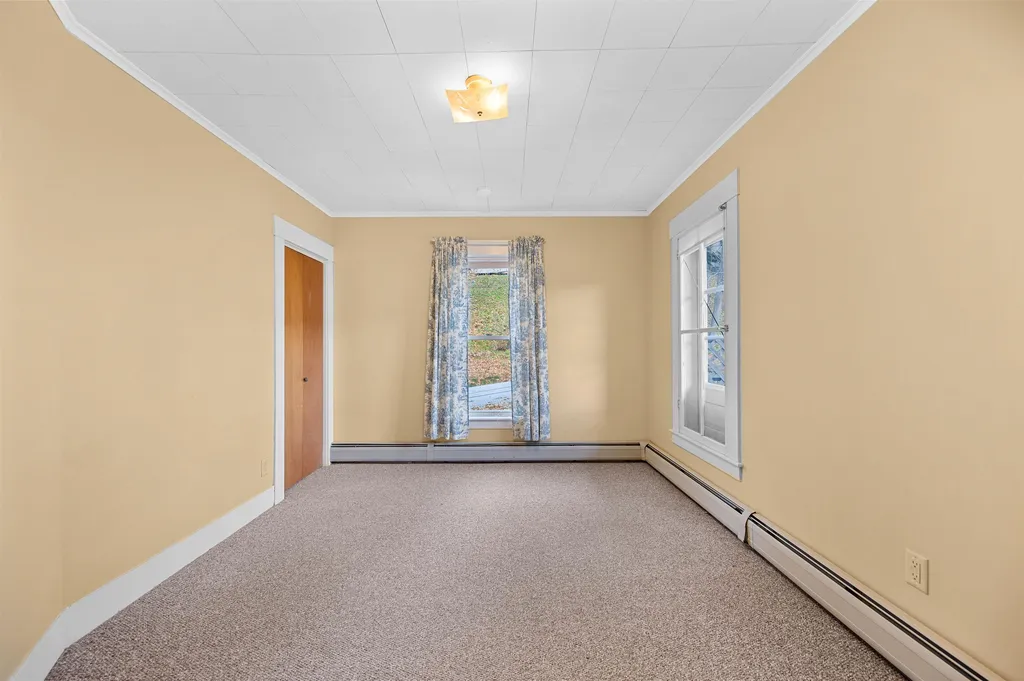 14 Eastern Avenue Barre City VT 05641