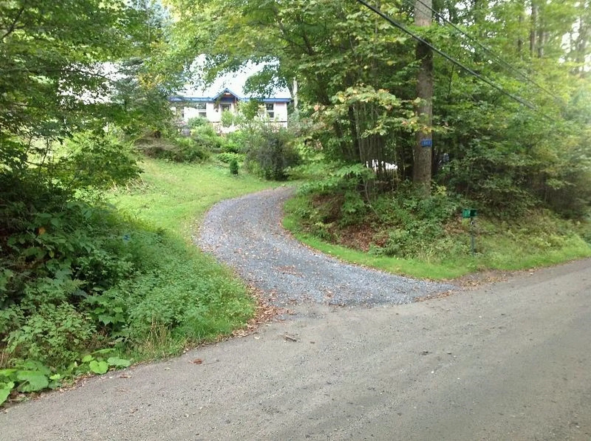 864 Old Town Farm Road Hartford VT 05059