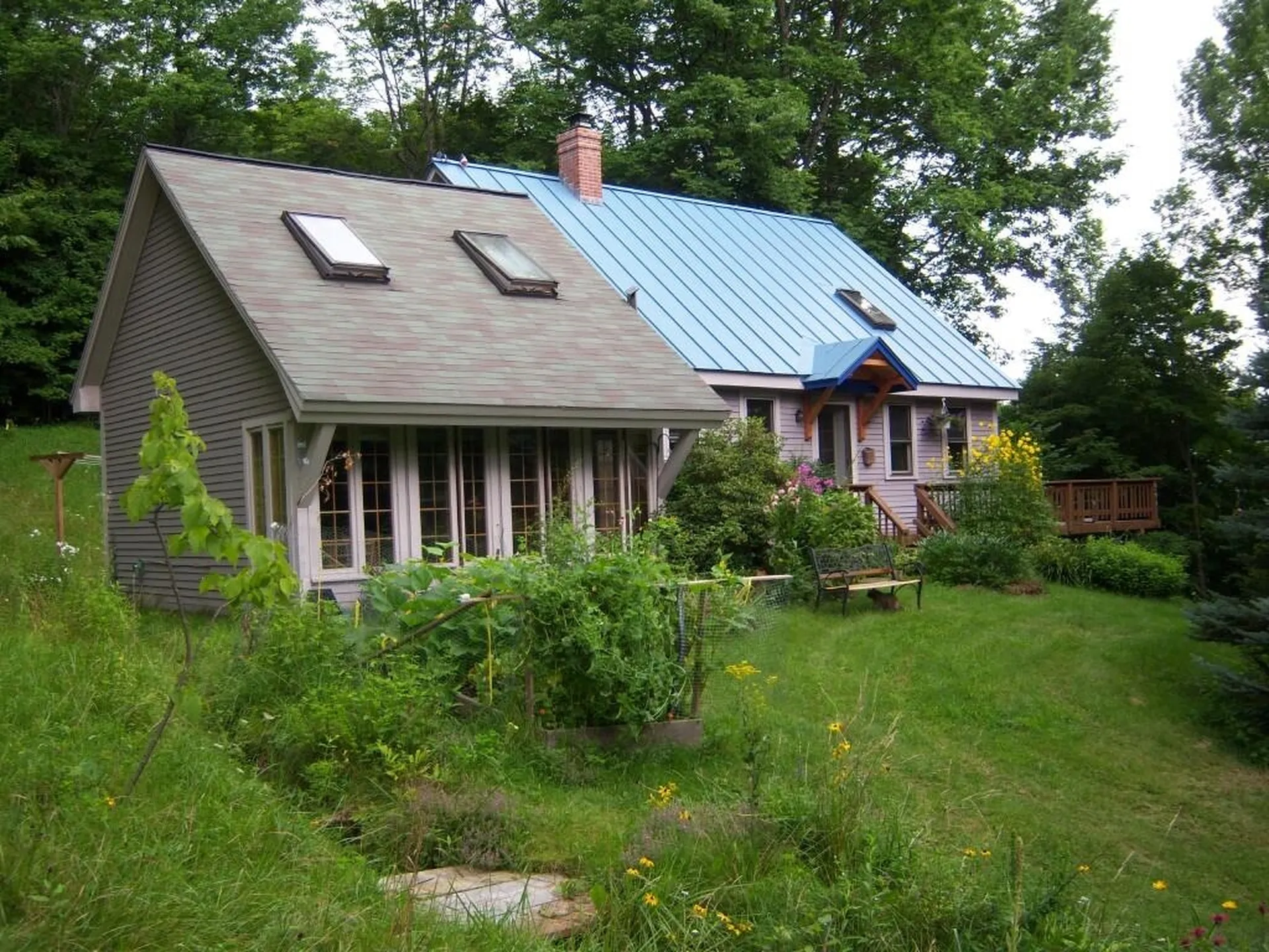 864 Old Town Farm Road Hartford VT 05059