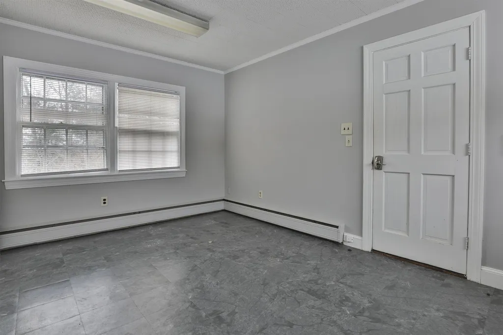 20 Kipling Street Nashua NH 03062