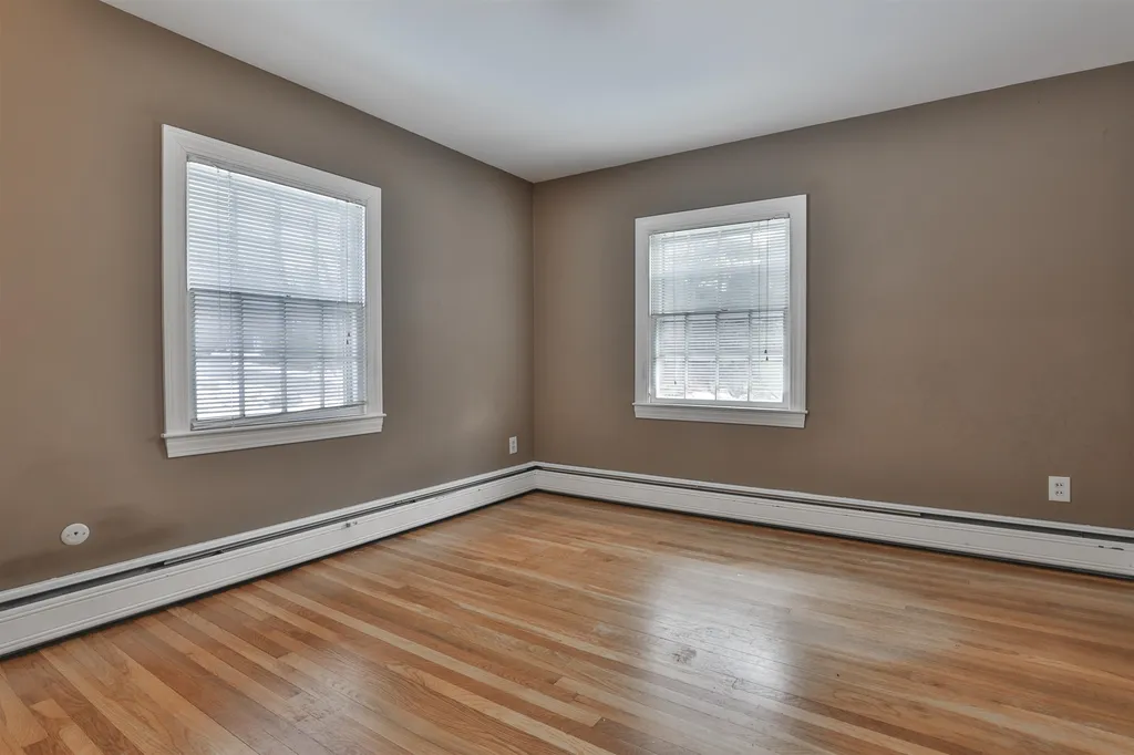 20 Kipling Street Nashua NH 03062