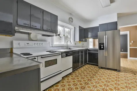 20 Kipling Street Nashua NH 03062