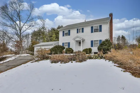 20 Kipling Street Nashua NH 03062