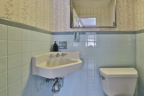 20 Kipling Street Nashua NH 03062