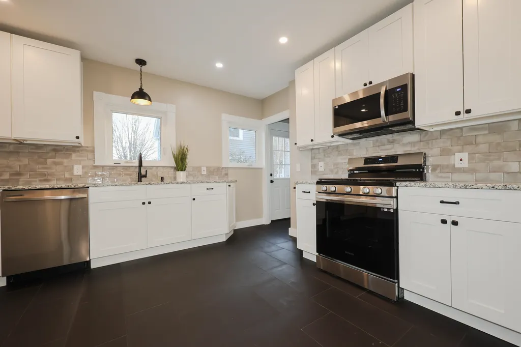 167 Union Street Milford NH 03055