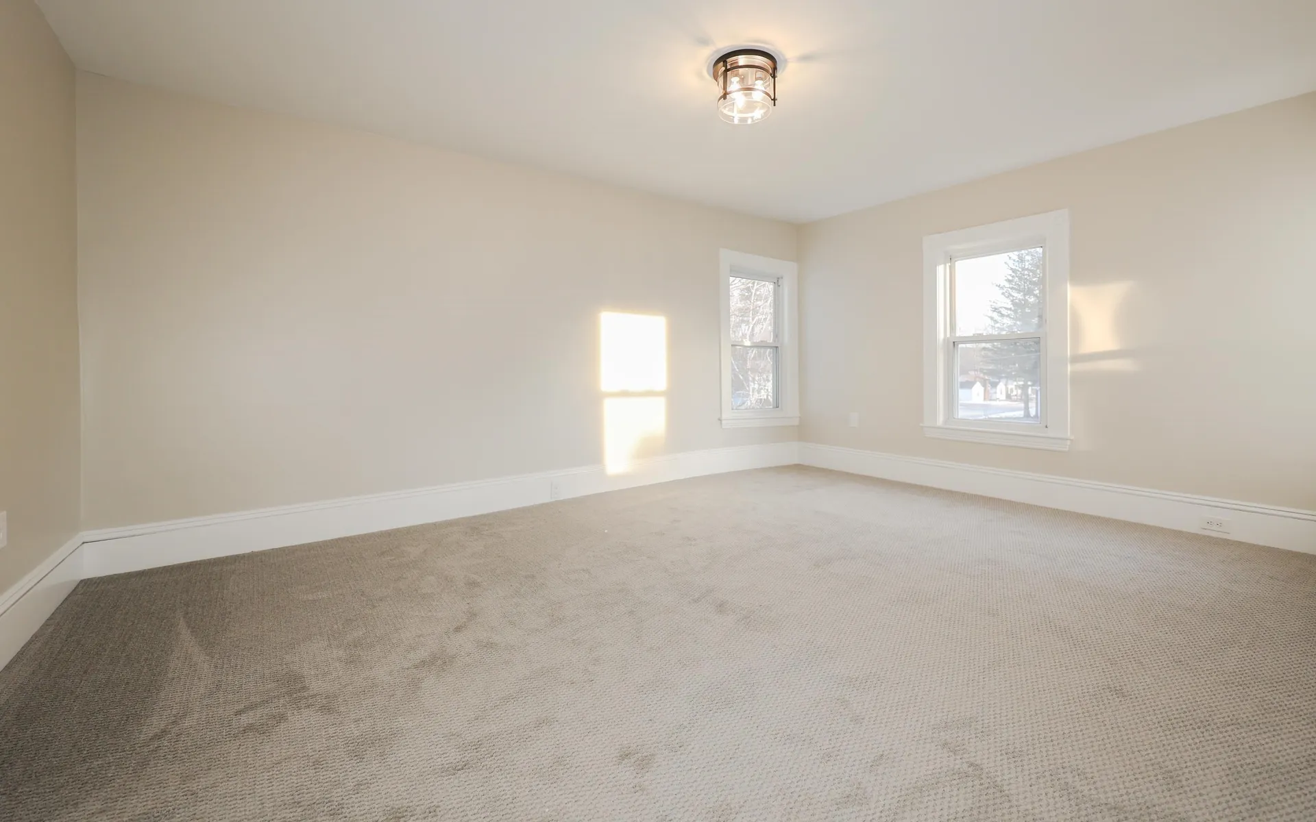 167 Union Street Milford NH 03055