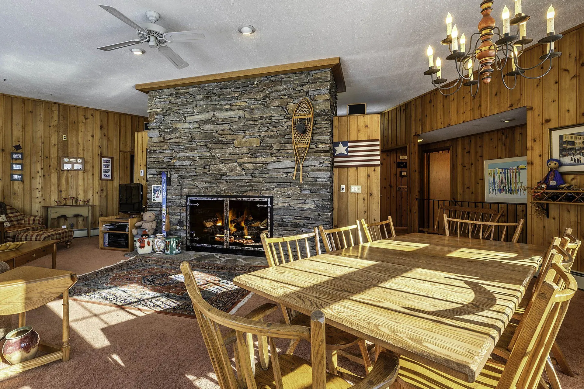 1375 Under The Mountain Road Londonderry VT 05155