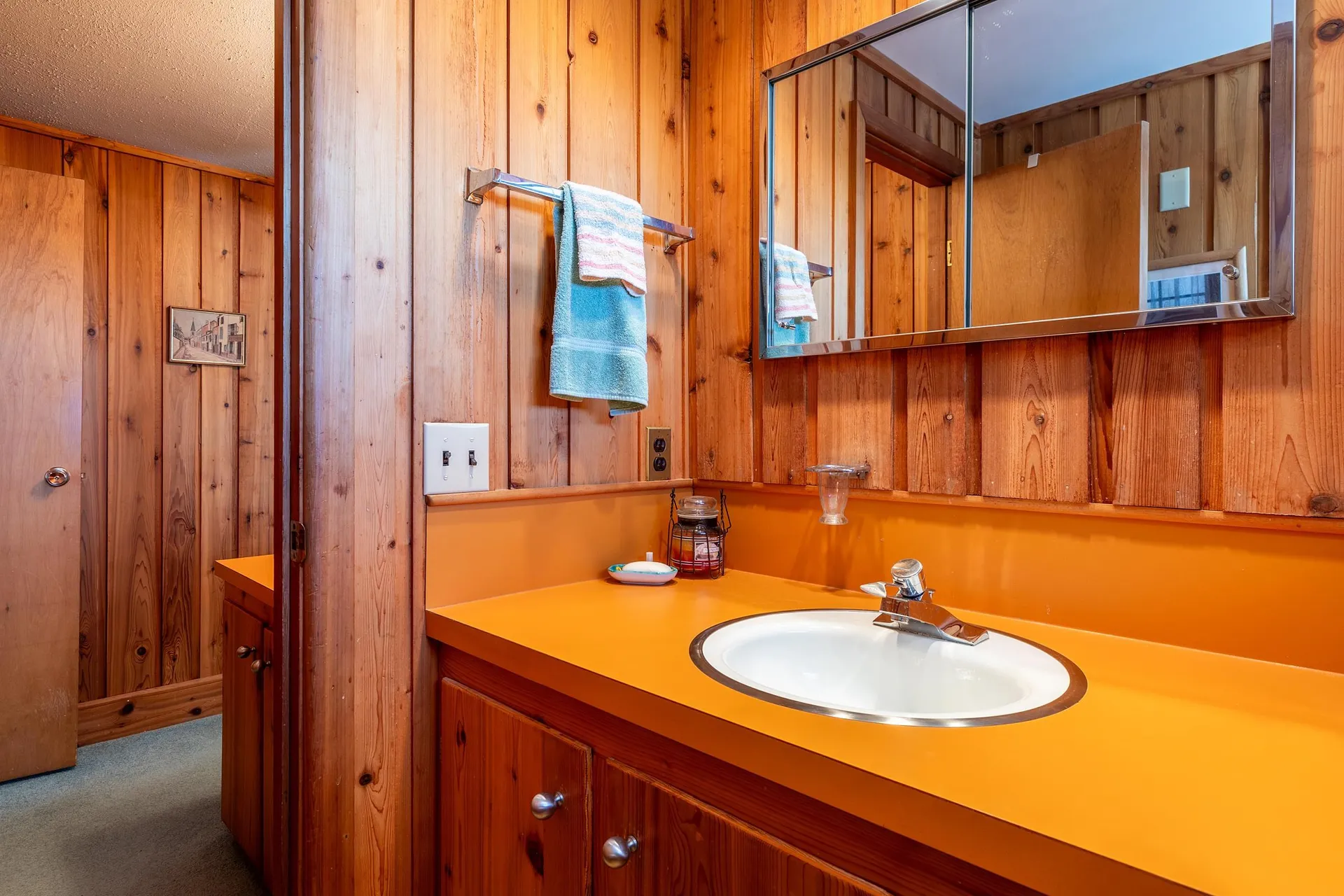 1375 Under The Mountain Road Londonderry VT 05155