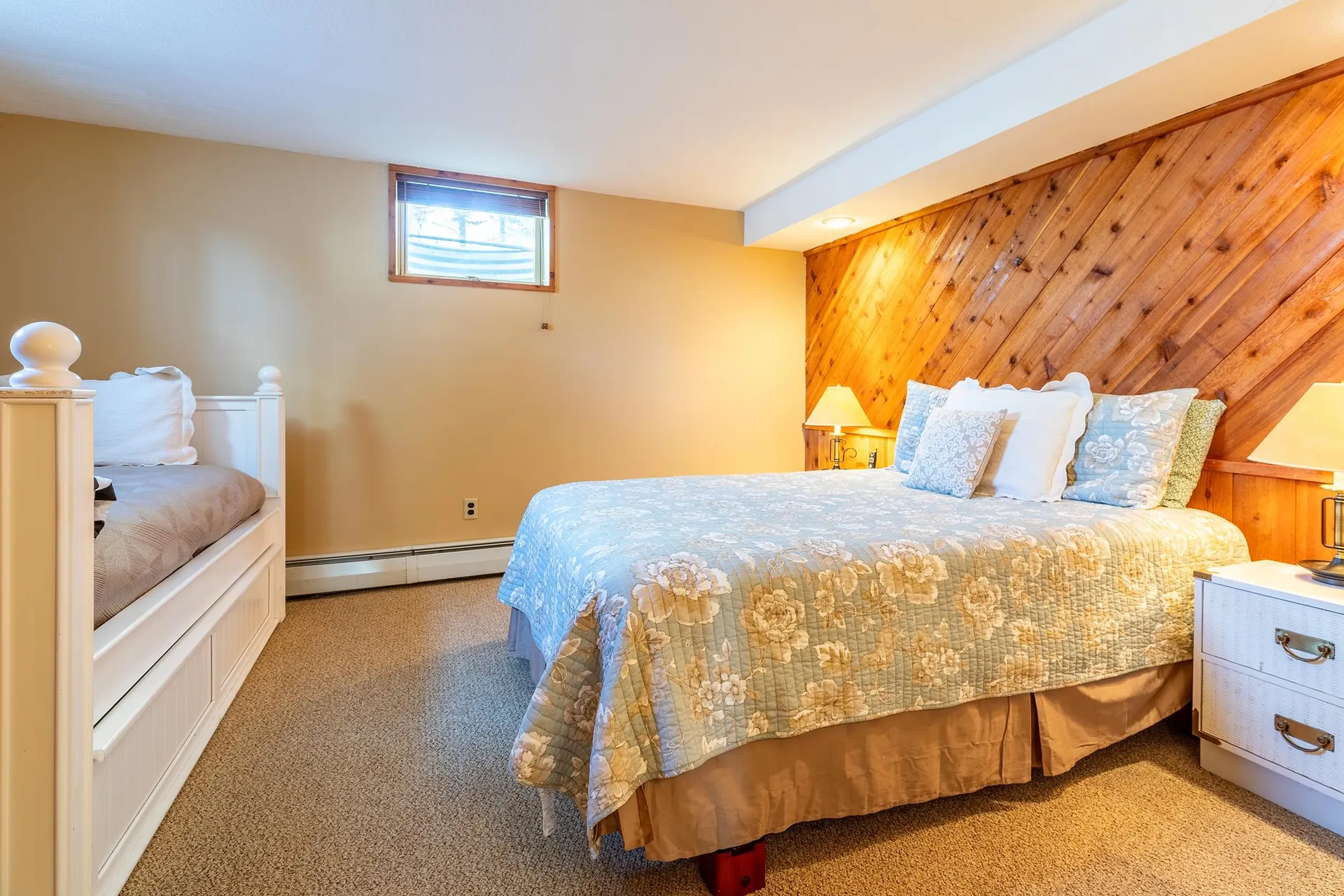 1375 Under The Mountain Road Londonderry VT 05155