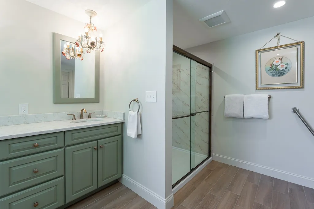 151 Hampton Meadows Hampton NH 03842