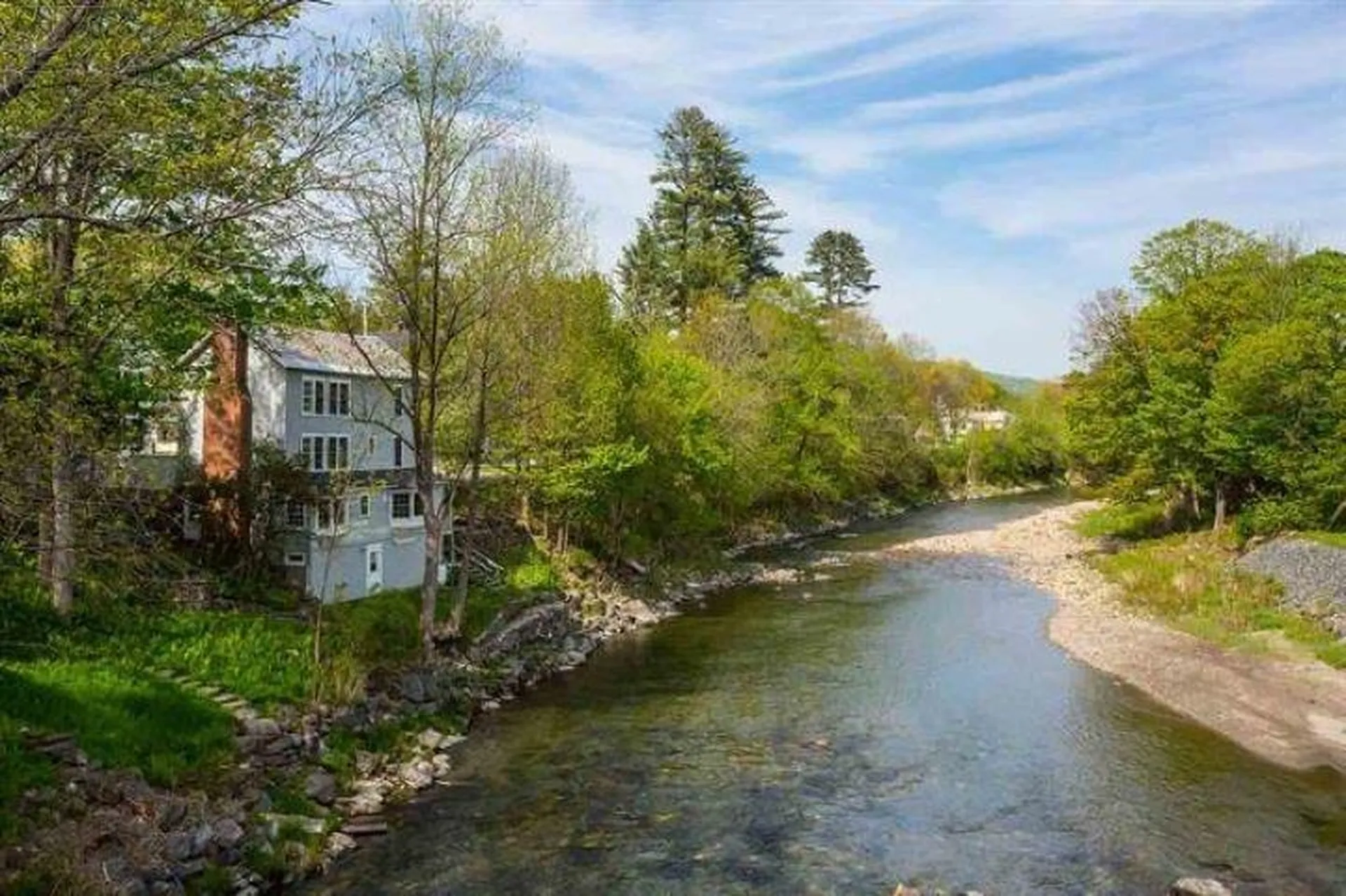 42 River Street Woodstock VT 05091
