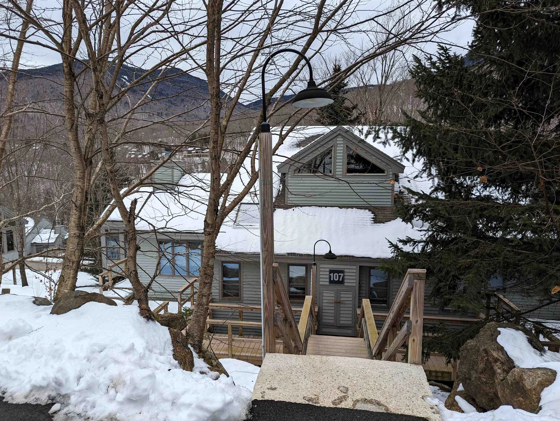 107 Black Mountain Road Lincoln NH 03251