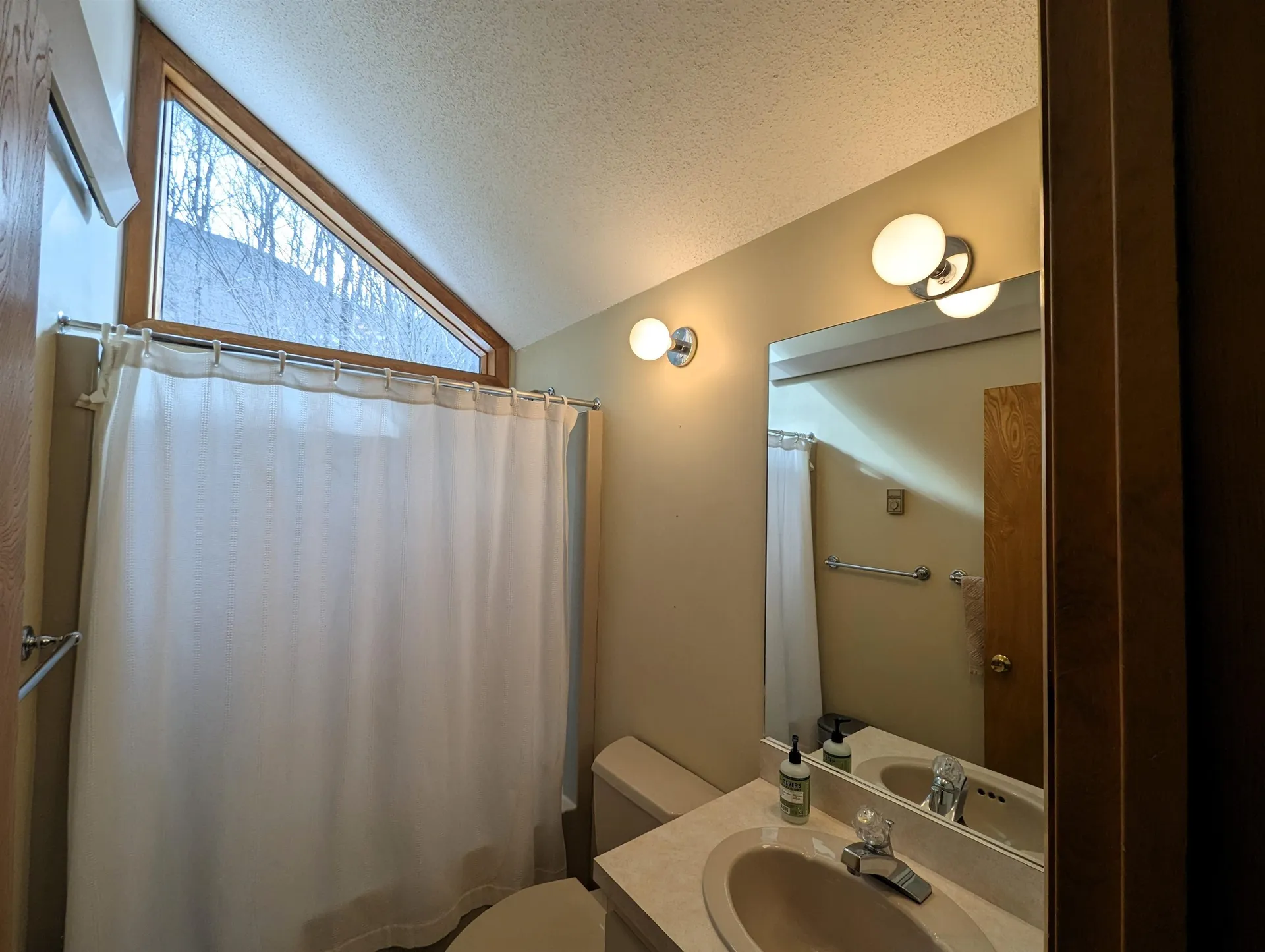 107 Black Mountain Road Lincoln NH 03251