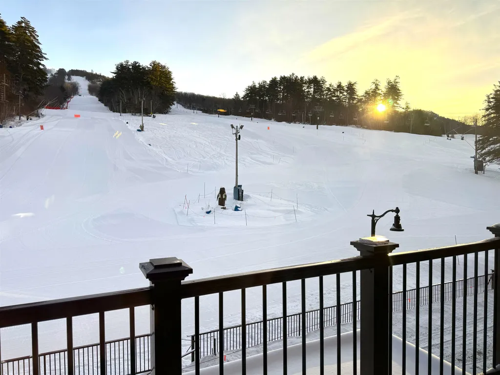 239 Skimobile Road Conway NH 03860