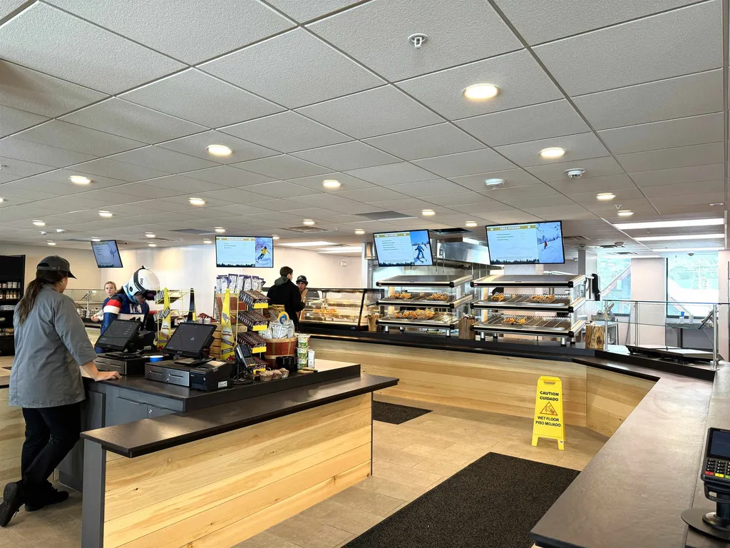 239 Skimobile Road Conway NH 03860