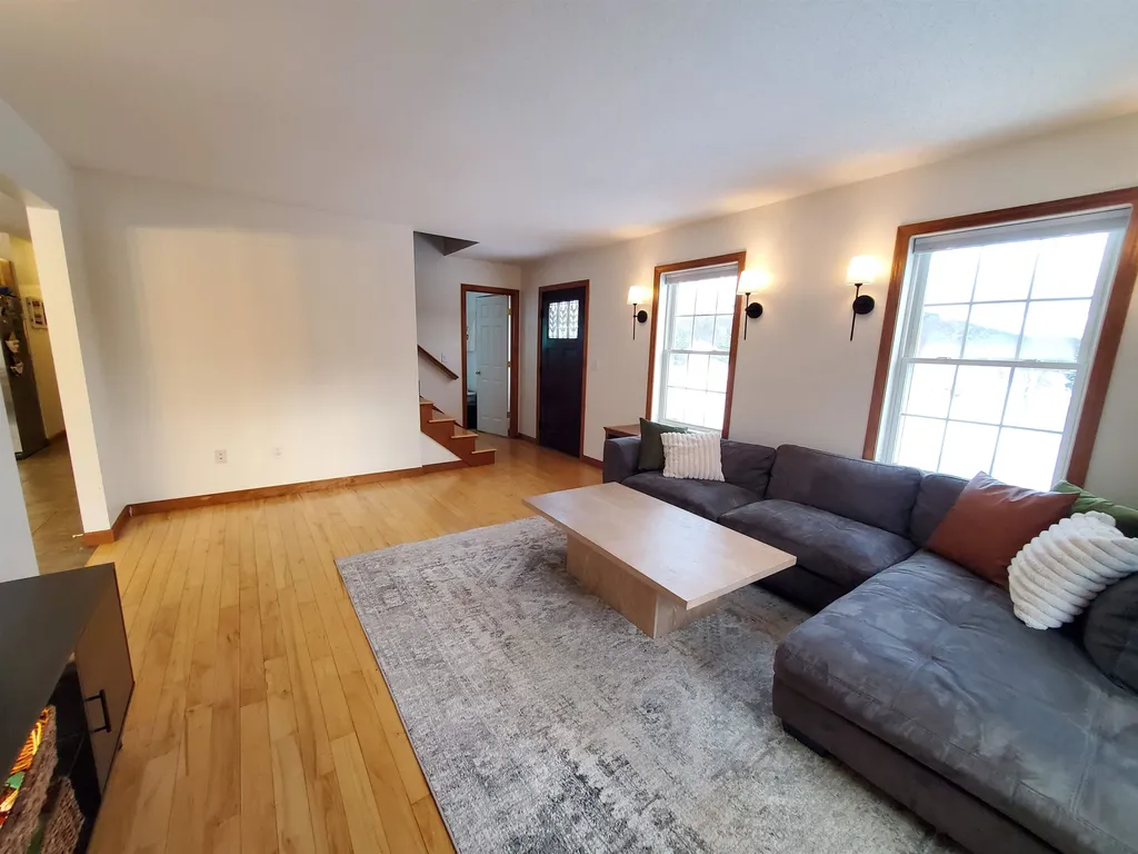 35 Serendipity Way Enfield NH 03748