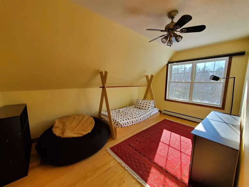 35 Serendipity Way Enfield NH 03748