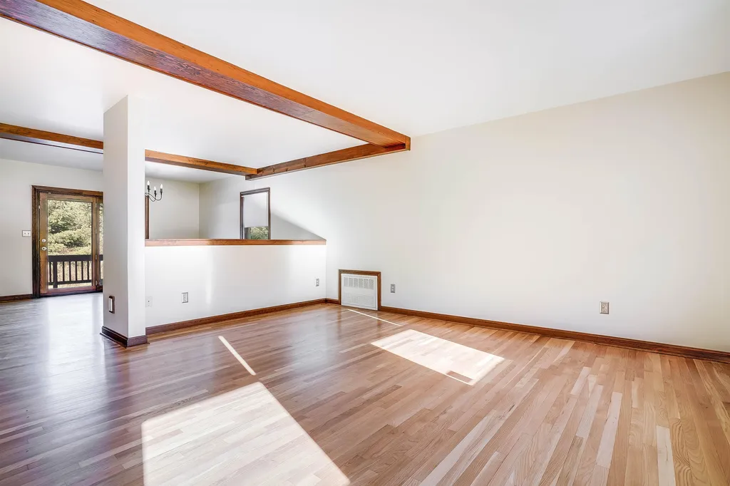 7b Cohas Terrace Londonderry NH 03053