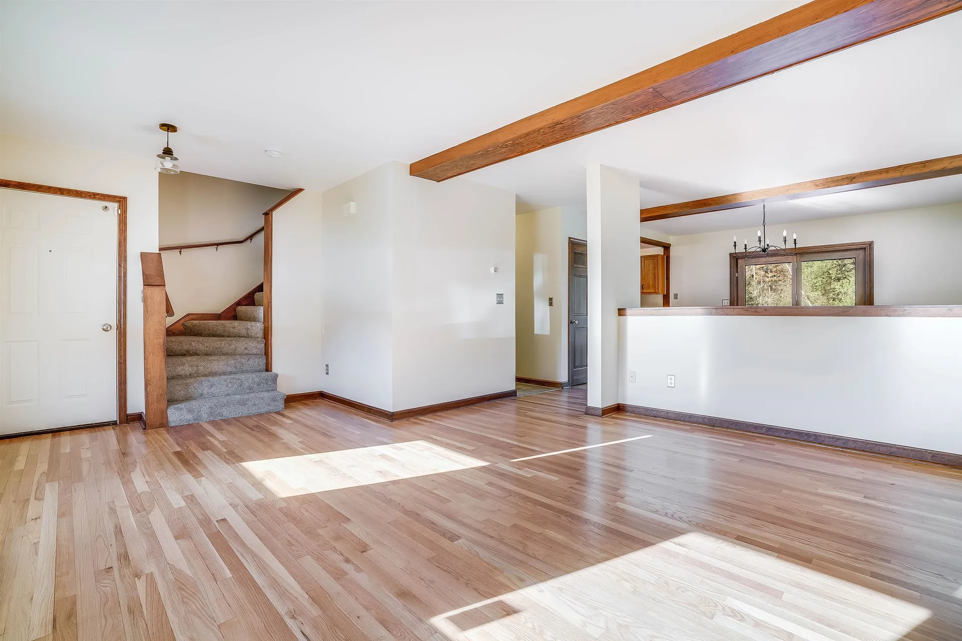 7b Cohas Terrace Londonderry NH 03053