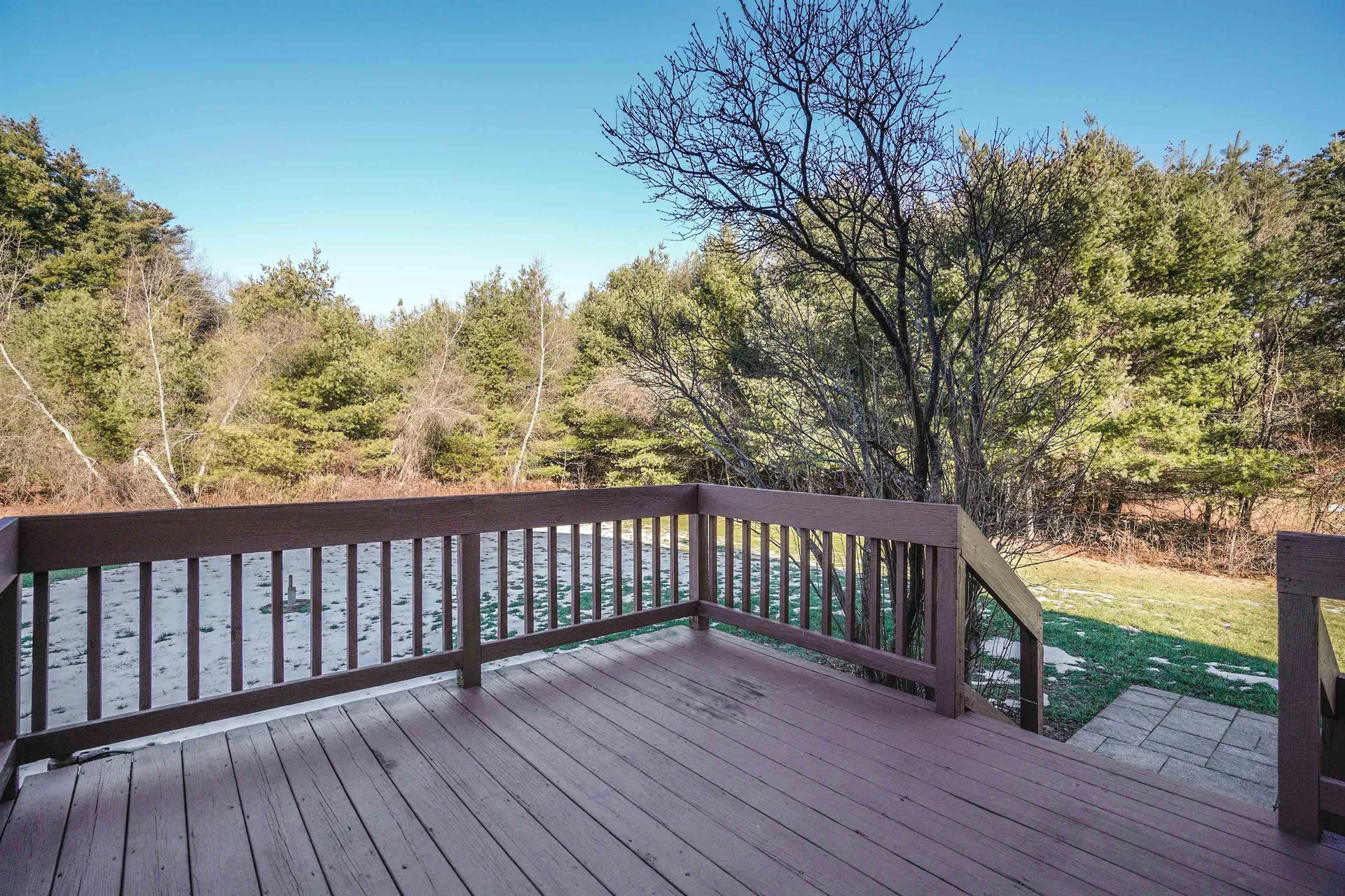 7b Cohas Terrace Londonderry NH 03053