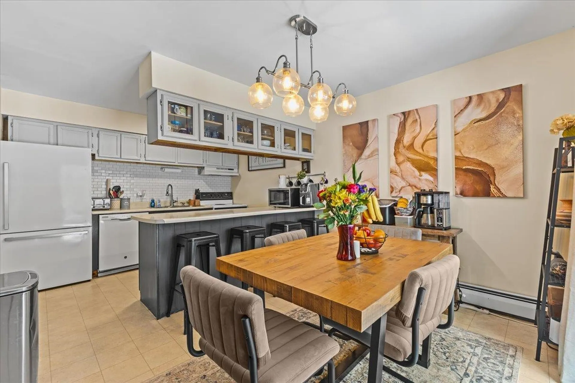 203 Bay Crest Drive South Burlington VT 05403