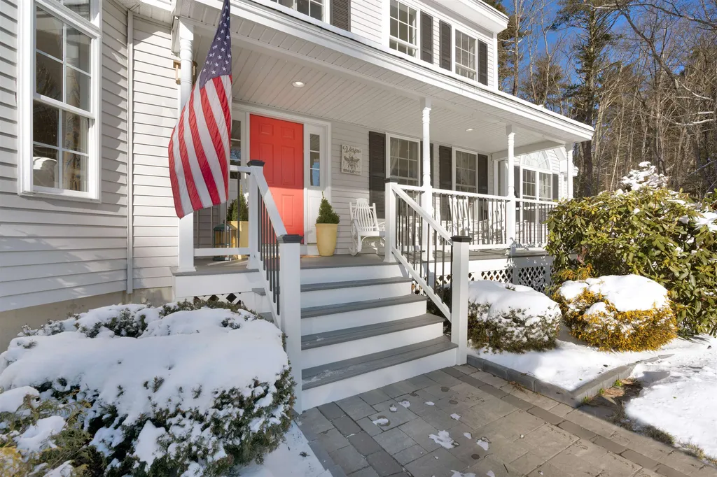 52 Masten Drive Northwood NH 03261