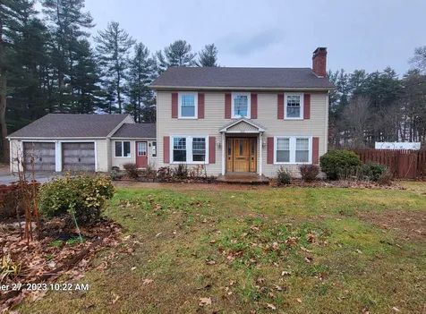 213 Dover Point Road Dover NH 03820-4651