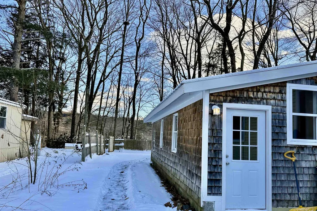 11 Chickadee Court Keene NH 03431