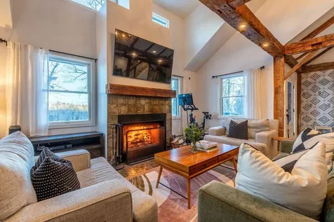 17 Capen Road Winhall VT 05340