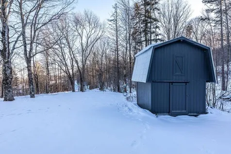 17 Capen Road Winhall VT 05340