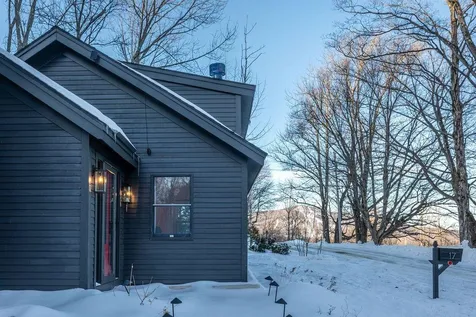 17 Capen Road Winhall VT 05340