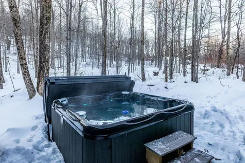 17 Capen Road Winhall VT 05340