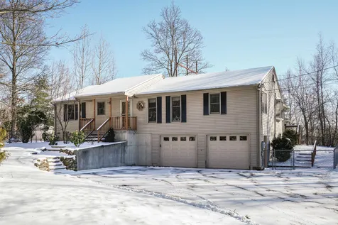 234 Copp Drive Fremont NH 03044